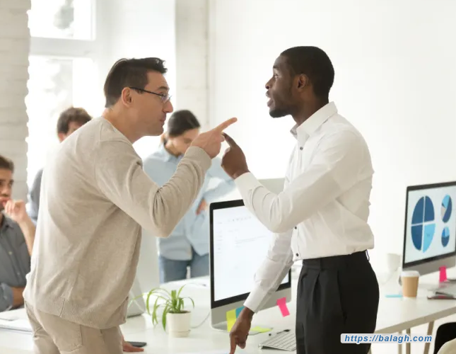 نزاعات مكان العمل تكبد الشركات خسائر ضخمة.. كيف تتجنبها؟